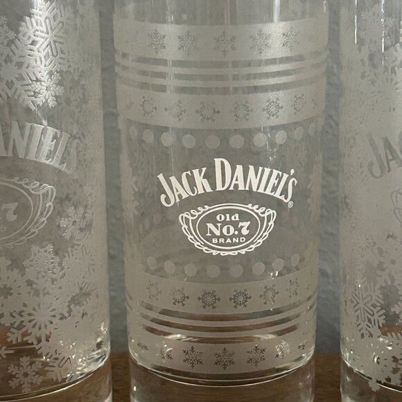 Jack Daniels Old No 7 Brand Highball Glass Etched Snowflakes Winter Set of 3 - Picture 4 of 6